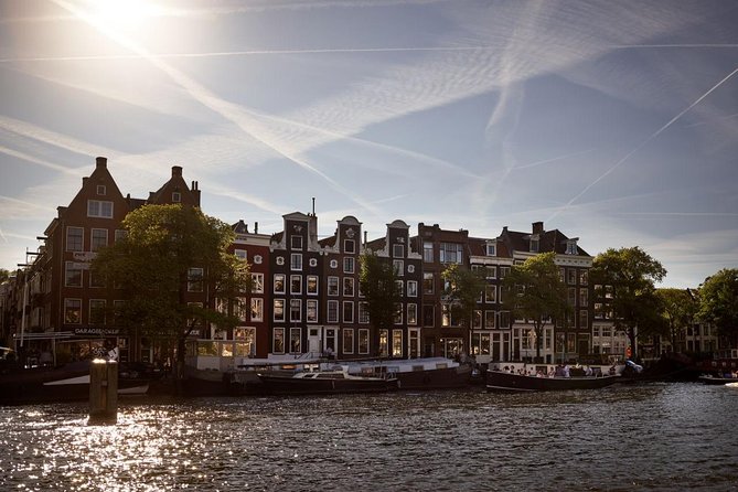 Luxury Boat Tour in Amsterdam With Bar on Board - Traveler Capacity and Accessibility