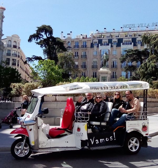 Madrid Tuk Tuk Tours - Languages Offered