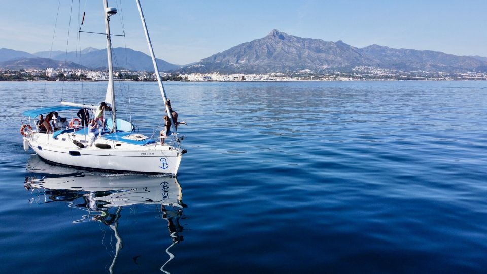 Marbella: Puerto Banús Private Sailing Cruise With Drinks - Meet at Puerto Banús in Marbella