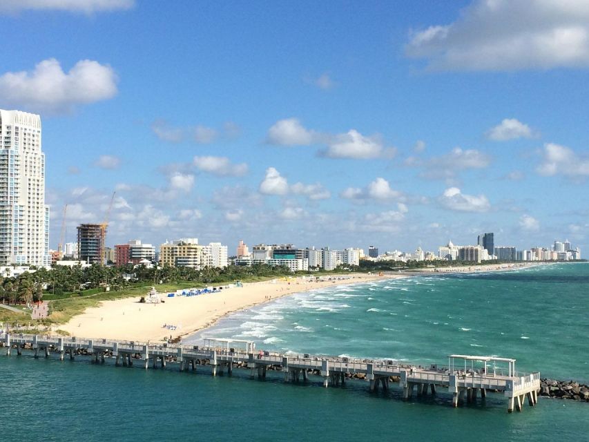 Miami and South Beach: 30-Minute Private Flight Tour - About the Aircraft