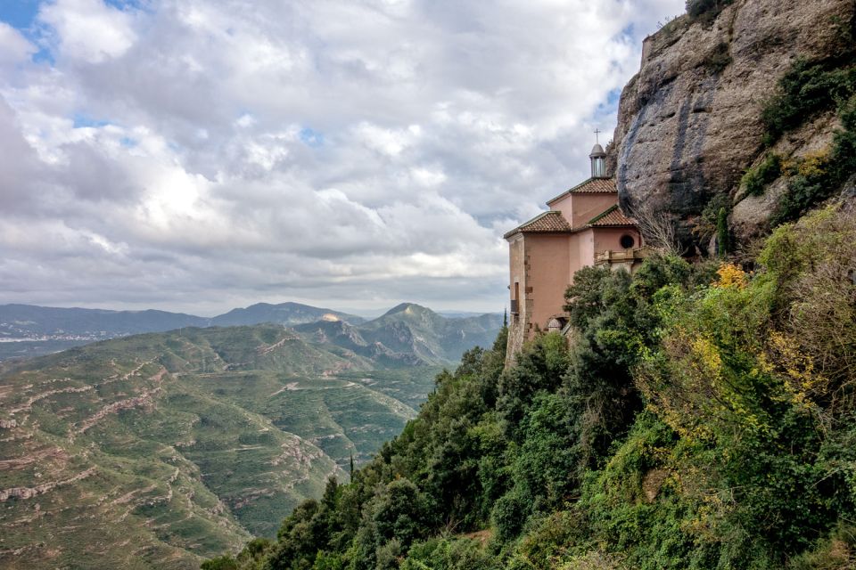 Montserrat & Cava Wineries Day Trip From Barcelona W/ Pickup - Inclusions and Exclusions