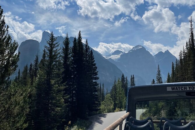 Moraine & Lake Louise Hop On / Off Open-Top Double Decker Shuttle Explorer - Tips for a Seamless Experience