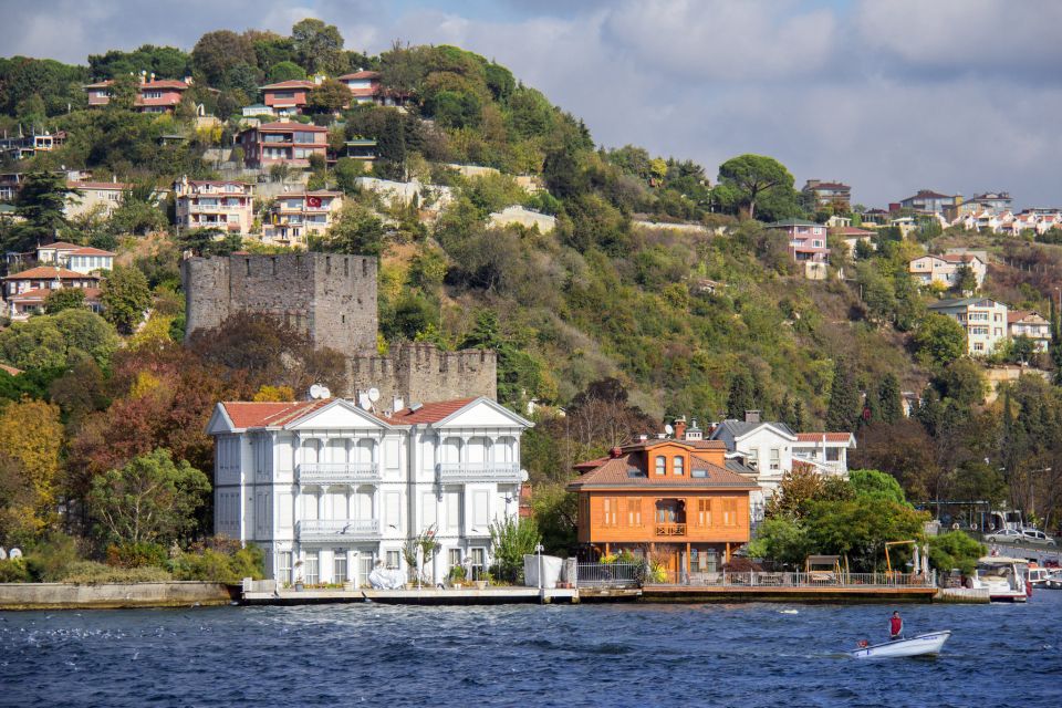 Morning Bosphorus Cruise and Spice Bazaar - Viewing Historic Landmarks