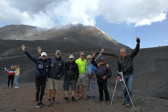 Mount Etna Nature and Flavors Half Day Tour From Taormina - Meeting and Pickup Arrangements