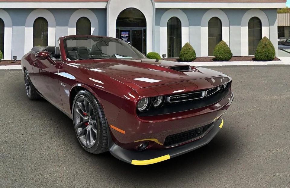 New York City: Private Tour by Dodge Challenger Convertible - Pricing and Reservations