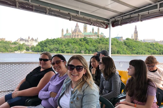 Ottawa Boat Cruise - Pauls Boat Line - Explore Parliament Hill