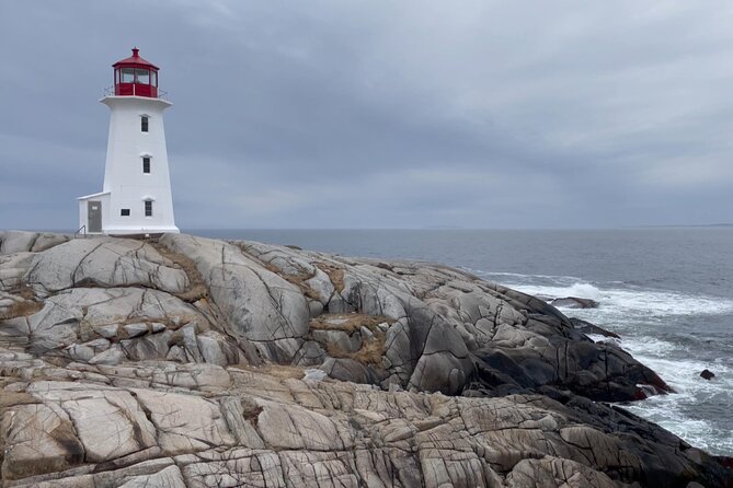 Peggys Cove and Lunenburg Tour (Small Group) - Pricing Guarantee