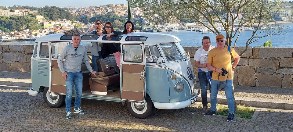 Porto: Volkswagen Kombi Van Tour - Downtown - Photo Stops at Viewpoints