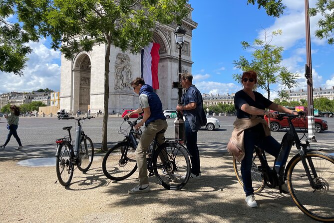 Private 2.5 Hour E-Bike Tour Around Paris - Customer Reviews