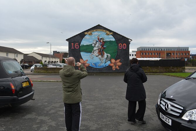 Private Belfast Black Taxi Tour - Memorable and Deep-Rooted History