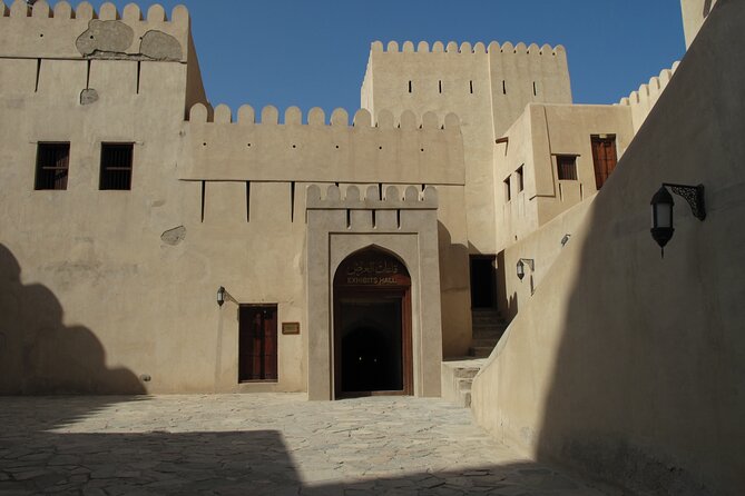 Private Day Trip to Nizwa, Jabal Akhdar (Green Mountain) & Birkat Al Moz - Additional Tour Information