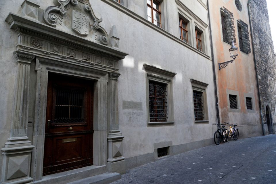 Private Medieval Walk in the Historic Centre of Lucerne - Tour Guide and Languages