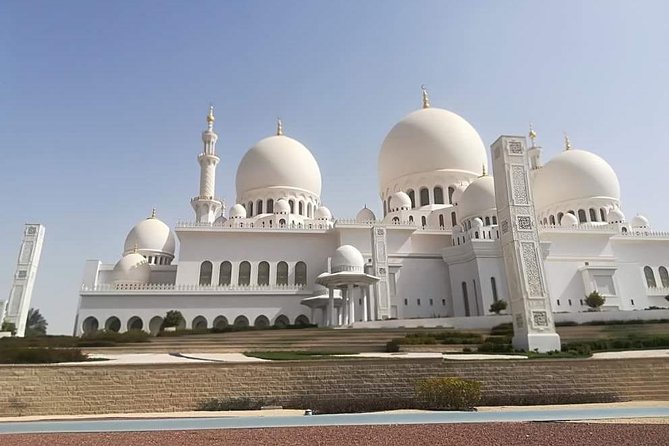 Private Tour : Abu Dhabi Full Day City Tour - Highlights: Ferrari World and Louvre Abu Dhabi