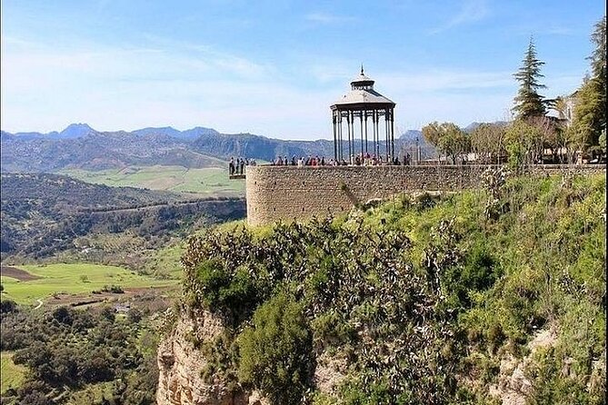 Private Tour of Ronda and Setenil De Las Bodegas - Local Dining Experiences