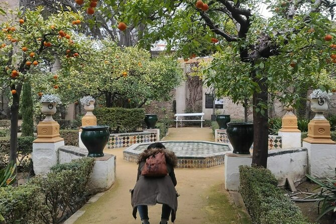 Private Walking Tour Alcazar and Cathedral in Sevilla - Additional Details