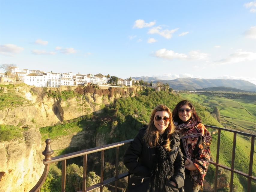 Pueblos Blancos & Ronda: Private Full-Day Tour From Seville - Customization and Flexibility