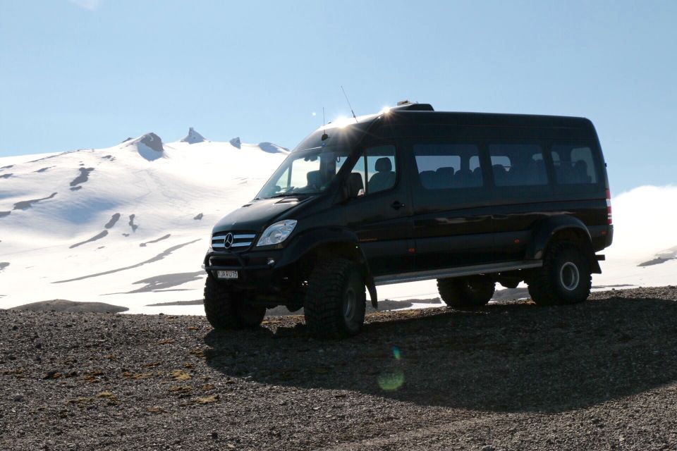 Reykjavik: Golden Circle Super Jeep and Snowmobile Tour - Dressing for Icelandic Weather