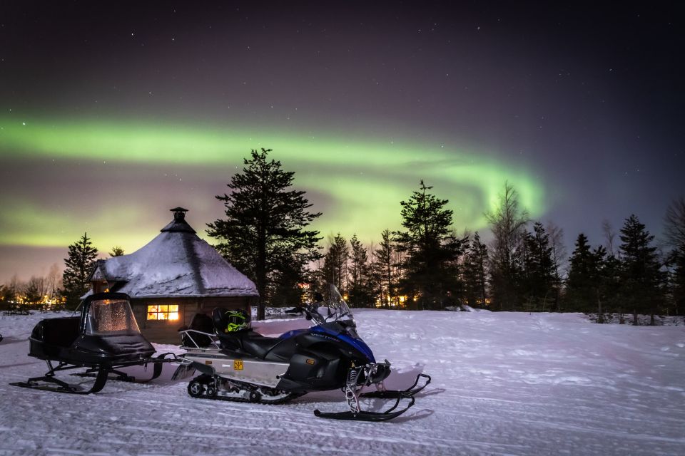 Rovaniemi: Aurora Borealis Snowmobile Safari With Campfire - Northern Lights Viewing