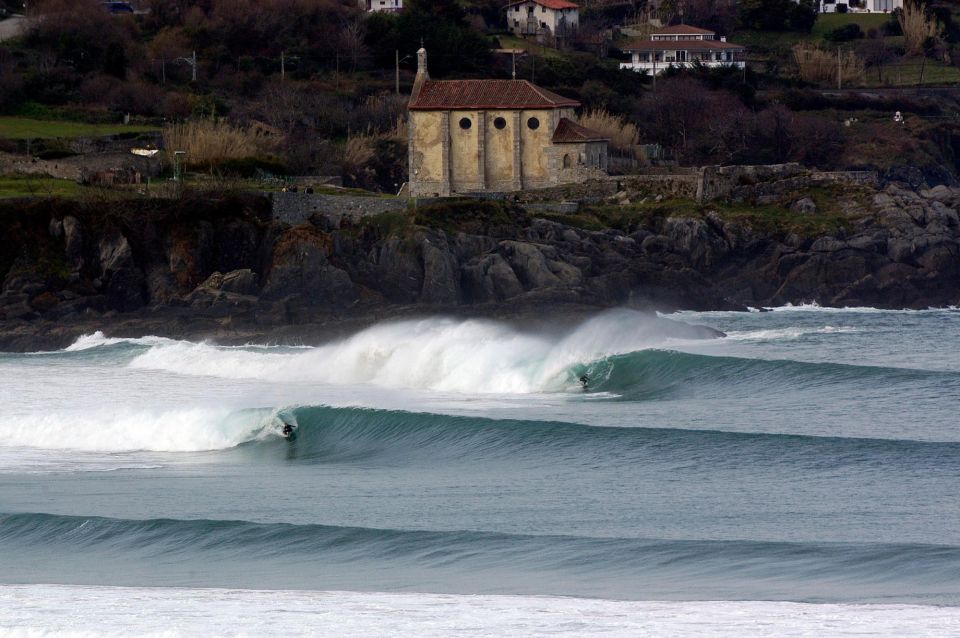 San Sebastian: Surfing Adventure in the Basque Coast - Adventure Highlights and Inclusions