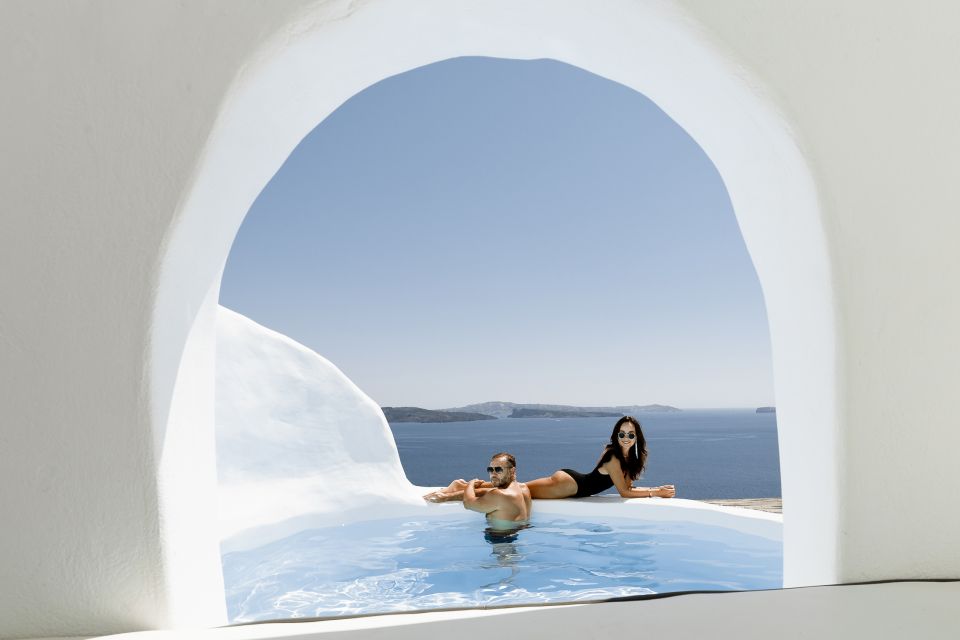 Santorini: Casual Photoshoot by Flying Dress - Safeguarded Photo Backup