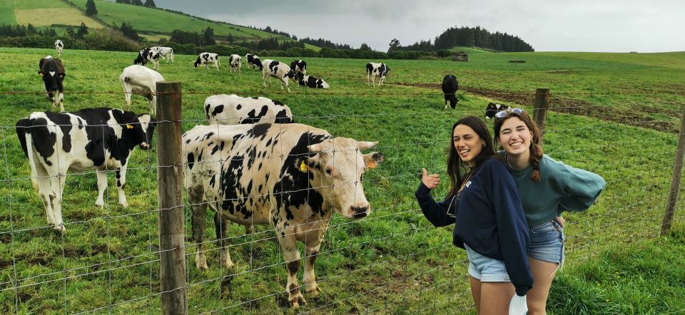 São Miguel West: Sete Cidades and Fogo Tour With Lunch - Lunch Break