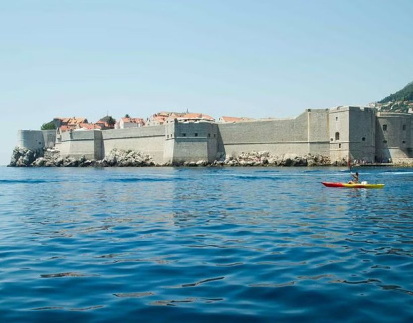 Sea Kayaking - Enjoying Panoramic Views