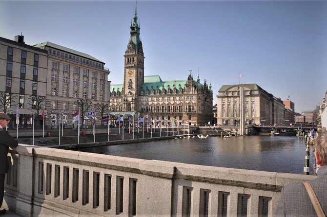 Sightseeing Tour - Free Tour - Historic Center-Hamburg On Foot - Iconic and Hidden Spots