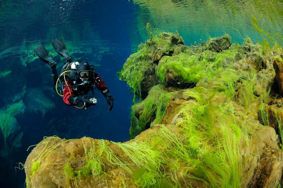 Silfra: Diving Between Tectonic Plates - Exploring Silfras Sections