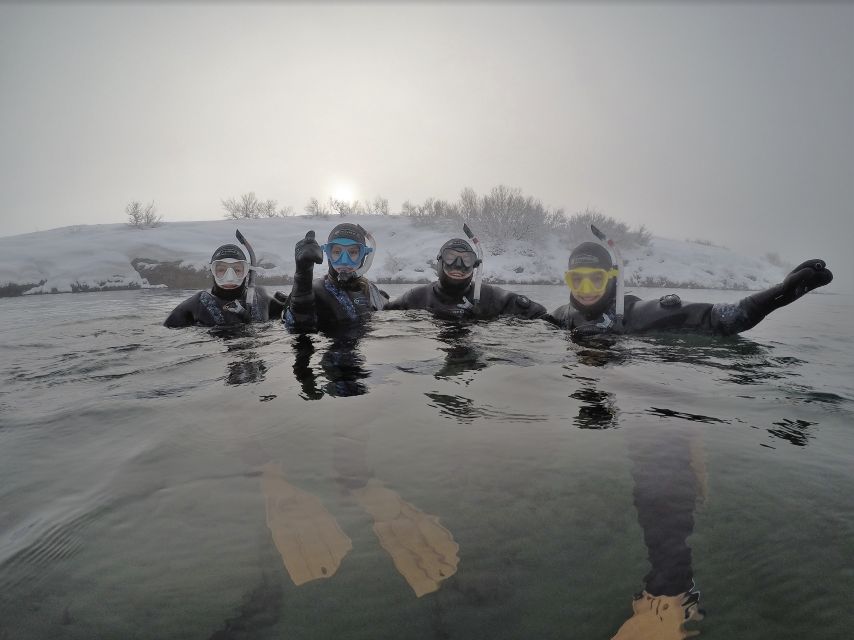 Silfra: Fissure Snorkeling Tour With Underwater Photos - Group Size and Photos