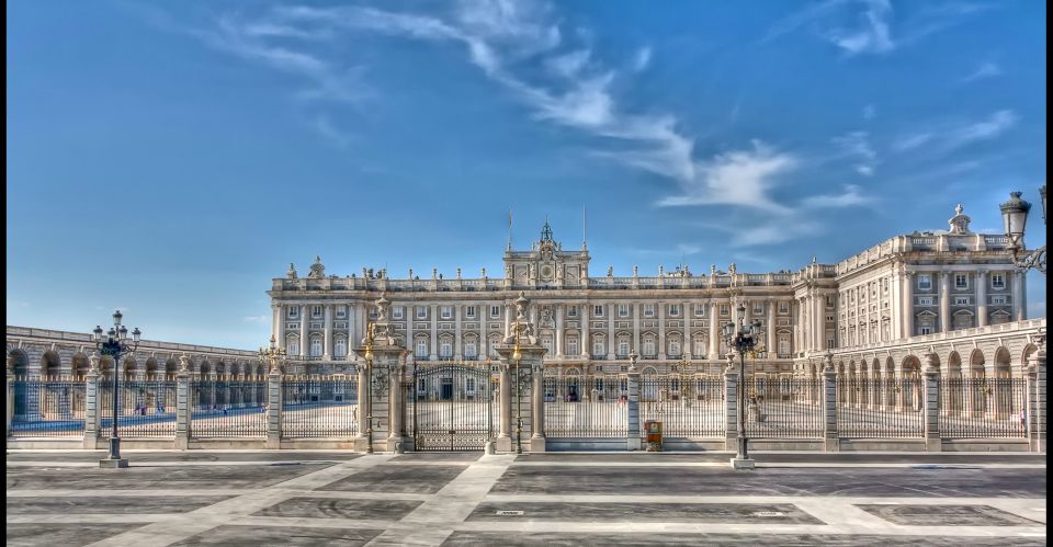 Skip-the-Line Royal Palace of Madrid and Guided Walking Tour - Highlights of the Royal Palace Tour