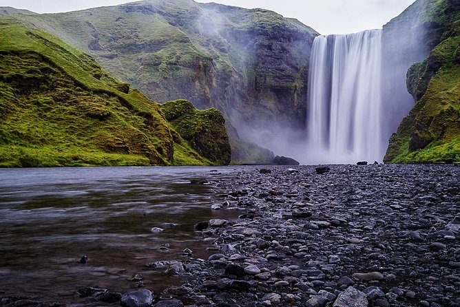 Small-Group South Coast of Iceland: Glaciers, Waterfalls & Black Beaches - Accessibility Information