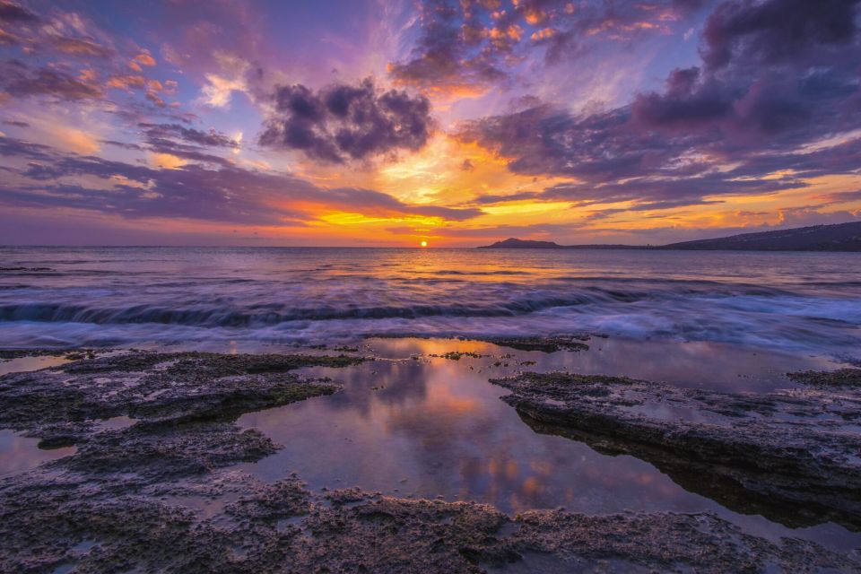 Small Group Tour of East Honolulu With Sunset - Group Size and Dynamics