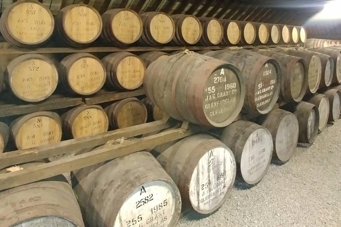 Speyside Whisky Tour - Three Distilleries Included - Private - 5 Star Reviews - Suitability