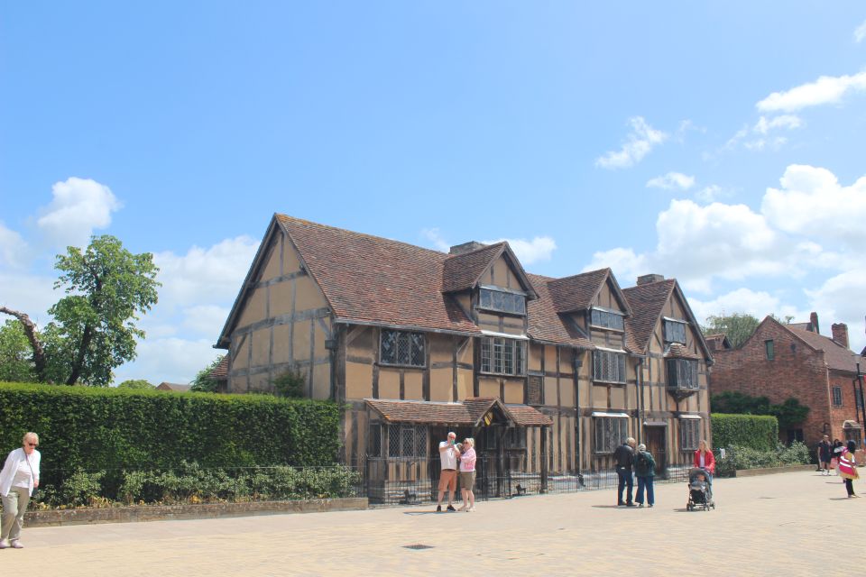 Stratford-upon-Avon: Shakespeare & Hathaway TV Sites Tour - Booking and Availability