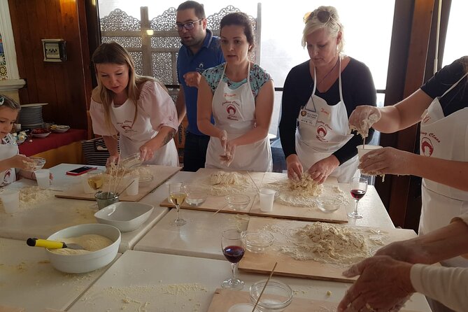 Taormina Pizza Making Class - From Messina - Positive Guest Reviews