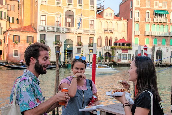 Tapas & Wines Through Secret Venice - Scenic Walks in Venice