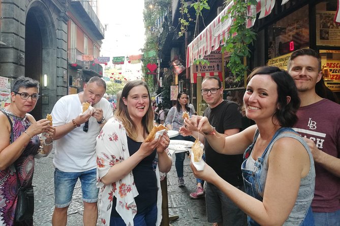 Tasty Naples Street Food Tour of MustEat Gourmet Specialties and MustSee Sites - Getting to the Tour