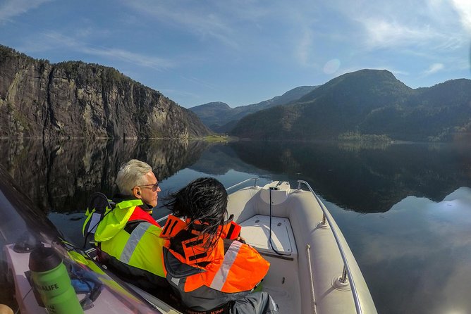 The Best Fjordcruise: Bergen Fjord by Zodiac or Pontoon Boat - Customizable and Flexible