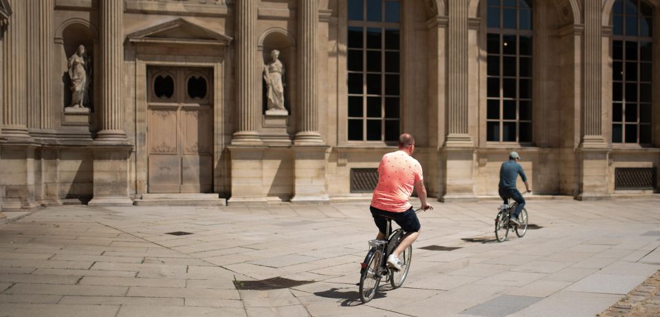 The Best of Paris: Small Group Bike Tour Like a Local - Suitable for All Guests