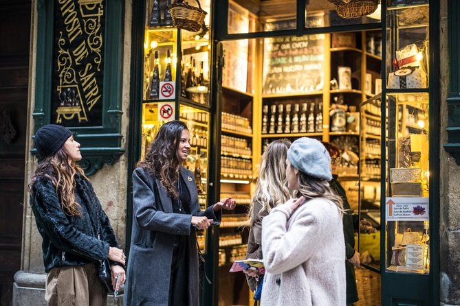 The Ultimate Old Town Tour in Barcelona - Map and Insider Tips Included