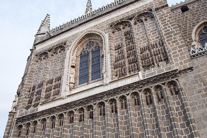 Toledo Monumental Tour With Tourist Bracelet - Tour Duration and Group Size