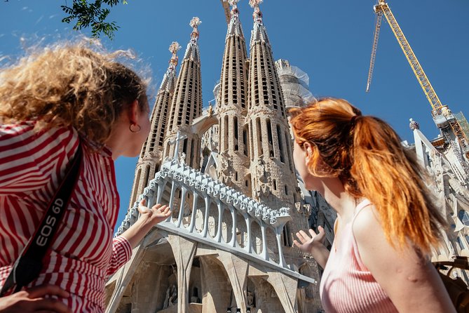 Treasures of Barcelona: Private Gaudi Walking Tour - Tour Reviews and Ratings