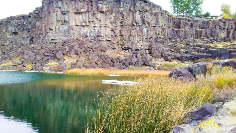 Twin Falls: Dierkes Lake Hike & Shoshone Falls Guided Tour - Inclusions and Exclusions