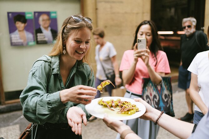 Ultimate San Sebastian Pintxos & Wine Tour (Daytime) - Group Size and Experience