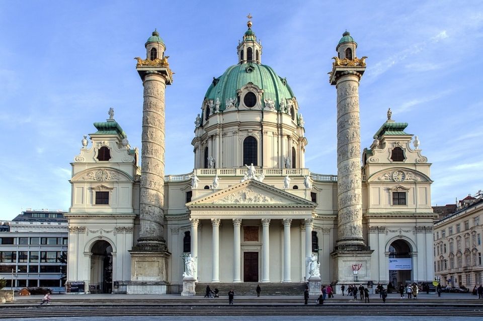 Vienna: Sightseeing Tour in an 10 Seats Electric Classic Car - Meeting and Departure