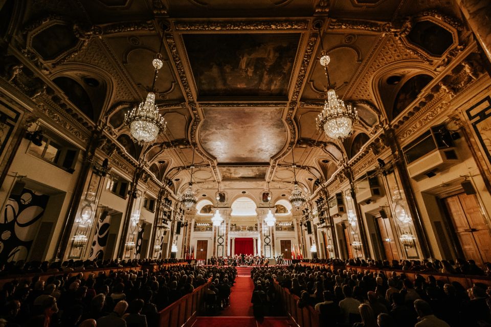 Vienna: Strauss and Mozart Concert at Hofburg Palace - Getting to the Venue