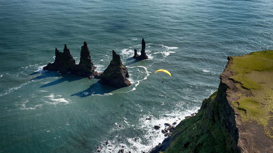 Vík: Paragliding Tandem Flight - Photography and Videography