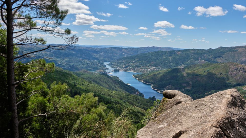 Walk & Picnic Peneda Gerês National Park - Guided - Gourmet Picnic With Local Delicacies