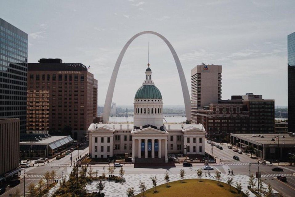 Walking Tour of the Saint Louis Fascinating History - Stifel Theatres Architectural Splendor