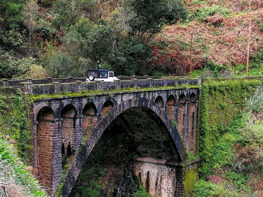 4x4 Jeep Tour to the East & Northeast of Madeira - Guided Tours and Live Commentary